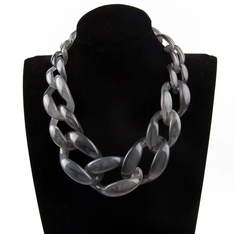 Fashion Geometric Acrylic Necklace