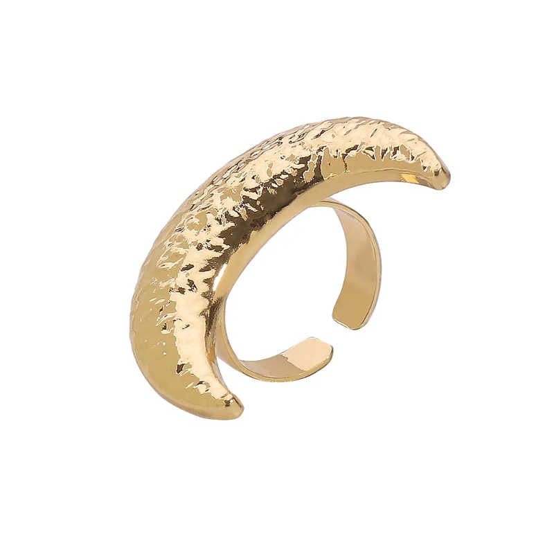 Crescent Glow – Minimalist Open Ring
