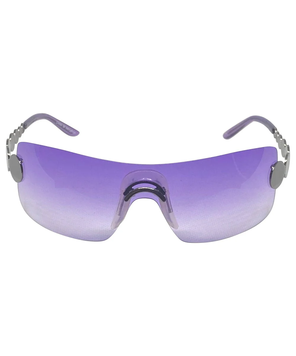 Polished Presence Fashion Eyewear that Embodies Elegance and Command