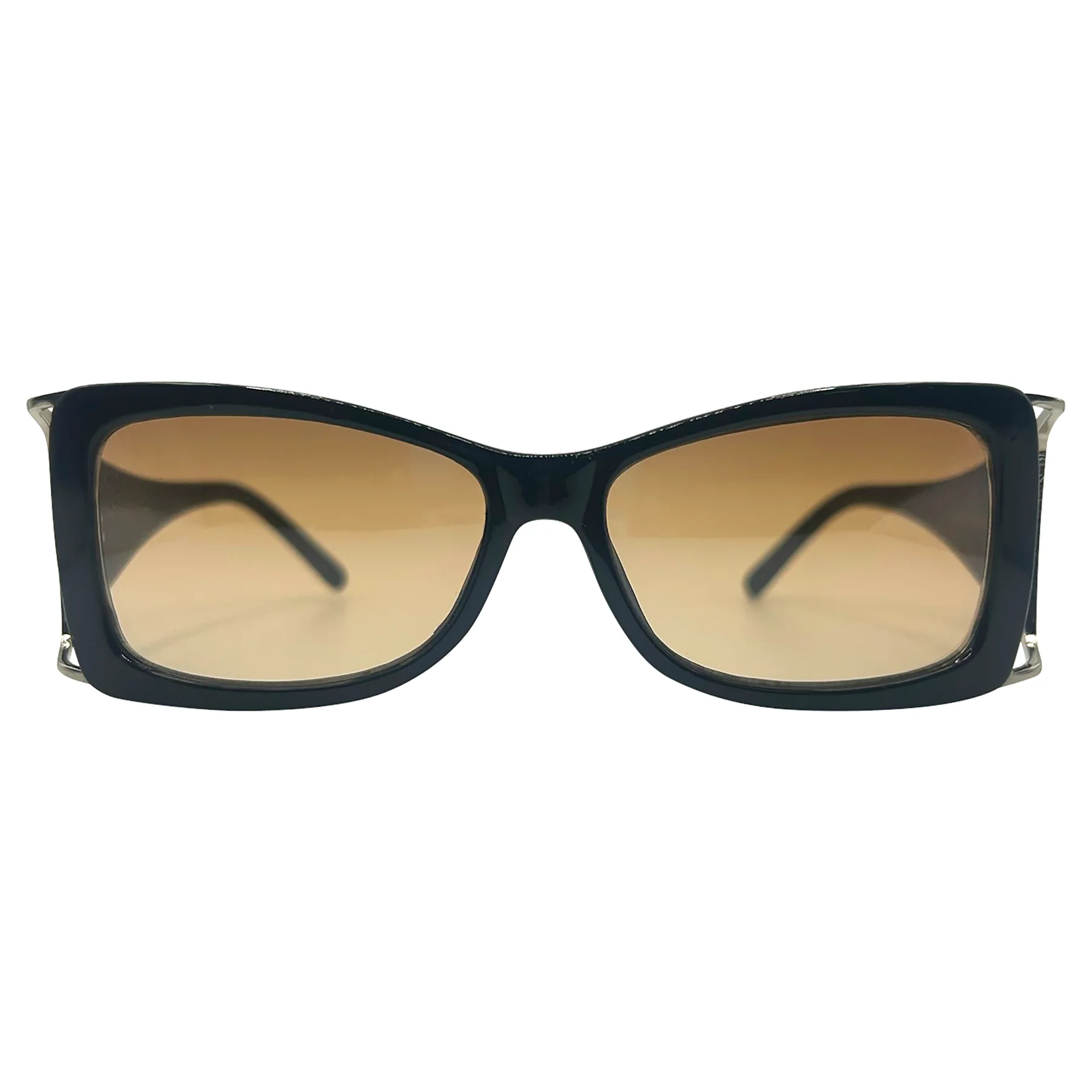 Pristine Expressions Elevate Your Look with Fashionable Glasses