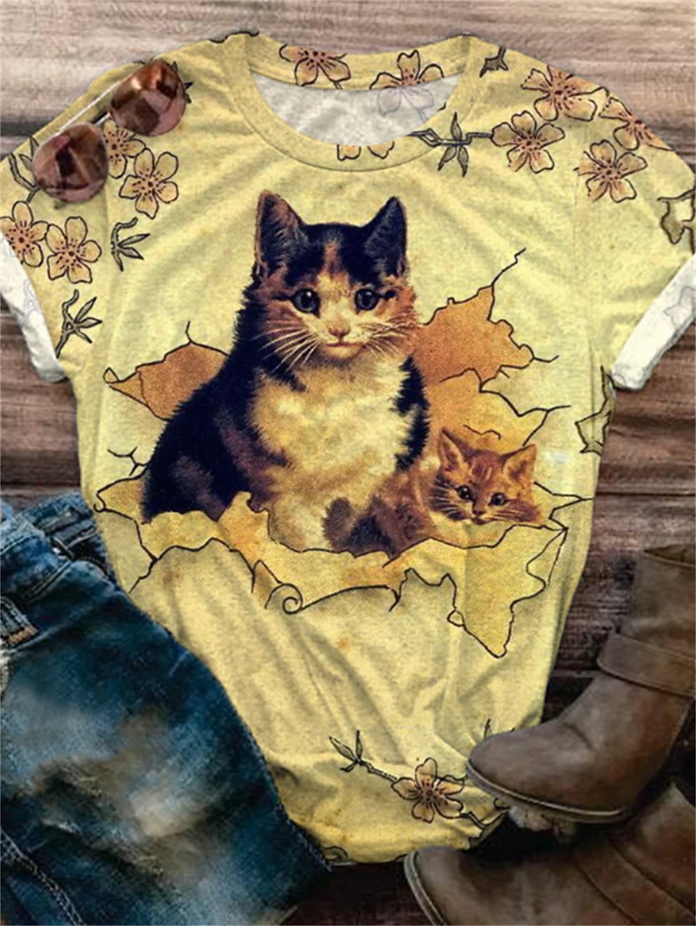 Cat Print T-Shirt Casual Weekend Short Sleeve in Black